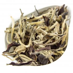 White tea Yue Guang Bai 